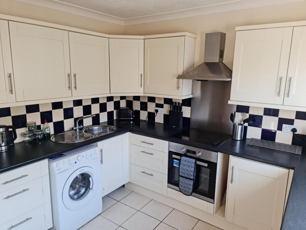 Onyx Bay - Whole Apartment - Wifi - Beach - 2 Bed - Broadstairs Town Exterior foto